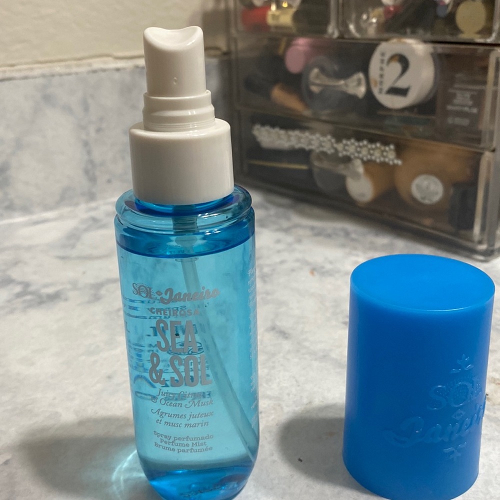 Sol de Janeiro Sea & Sol limited a Edition